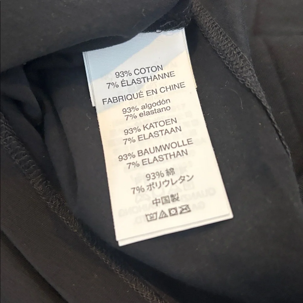 Vuori Men's Short Sleeve Pocket Tee - Black - Picture 3 of 6
